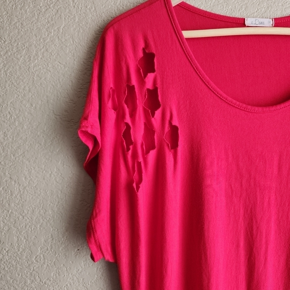 E. Luna Red Women's Short Sleeve Liberty Top Size M - Picture 3 of 11